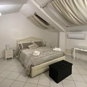 Casa vacanze Pino Center~600 Mt Duomo Ct, Catania